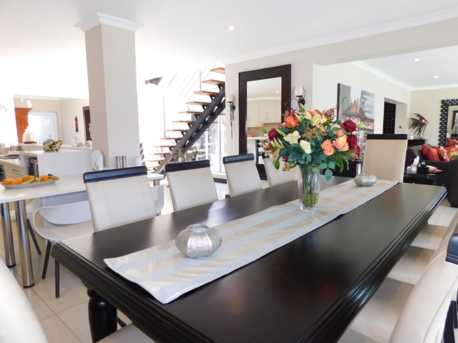 4 Bedroom Property for Sale in Harbour Island Western Cape